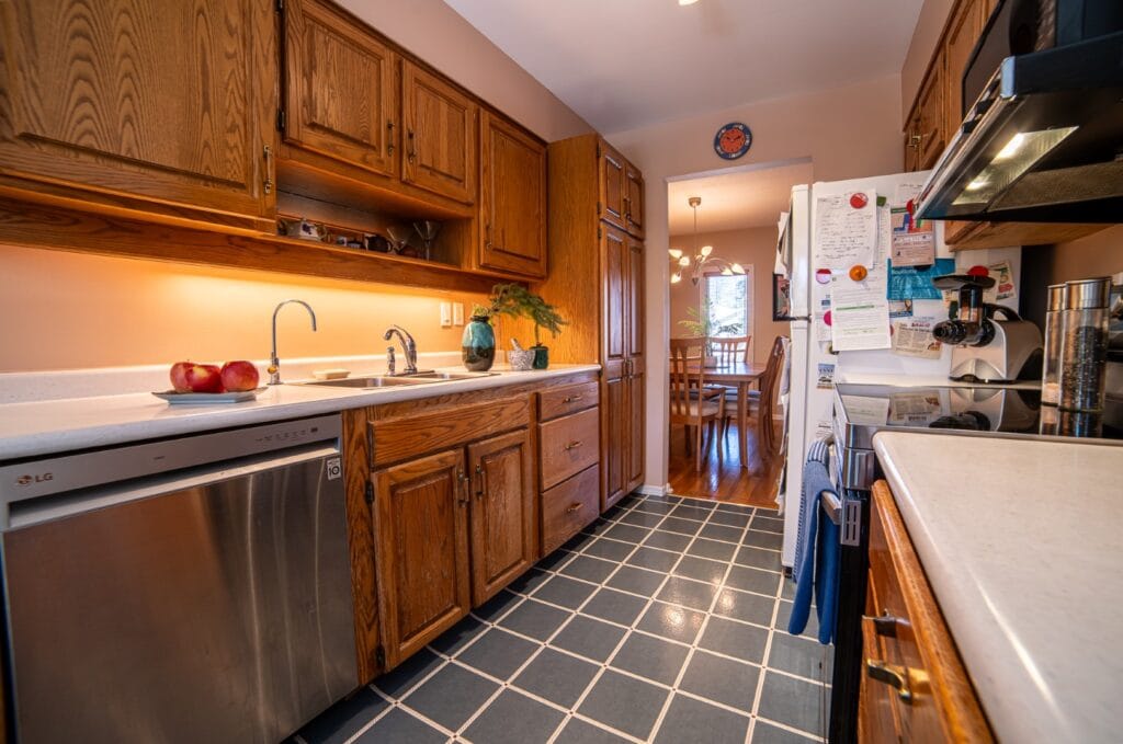 17 Ovida Blvd Markham DSC02954-HDR (Large)