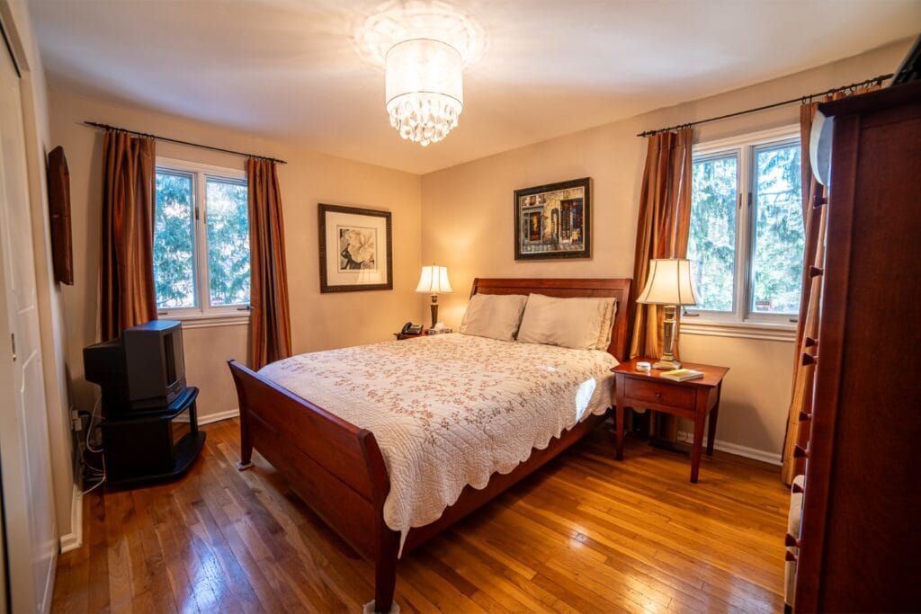 17 Ovida Blvd Markham DSC03002-HDR (Large)