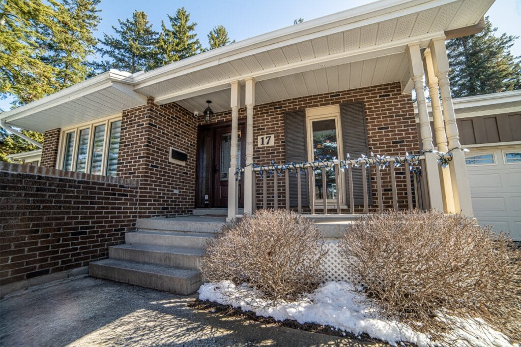 17 Ovida Blvd Markham DSC03032-HDR (Large)