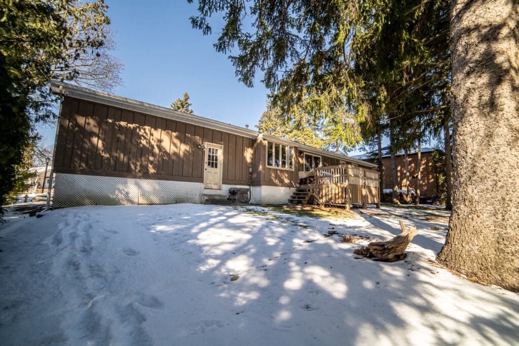 17 Ovida Blvd Markham DSC03037-HDR (Large)