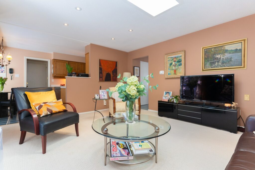 17 Ovida Blvd Markham1 (Large) (2)