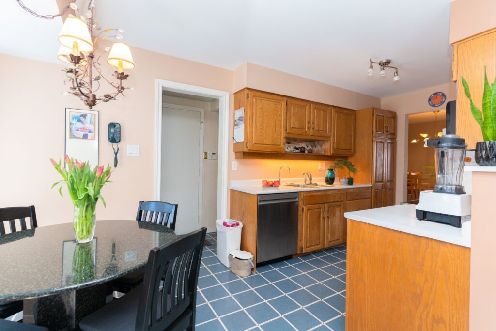 17 Ovida Blvd Markham3 (Large)