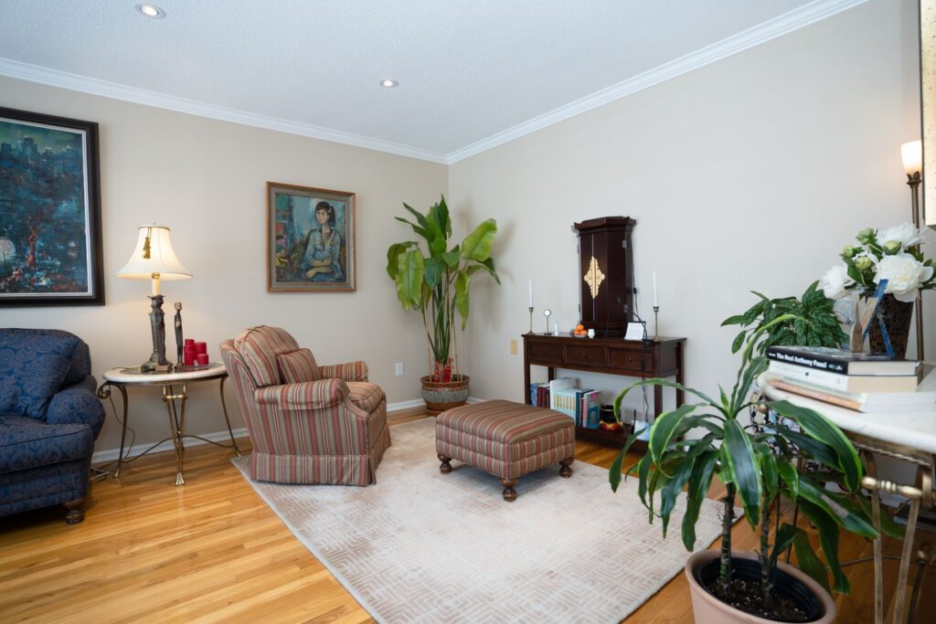 17 Ovida Blvd Markham6 (Large)