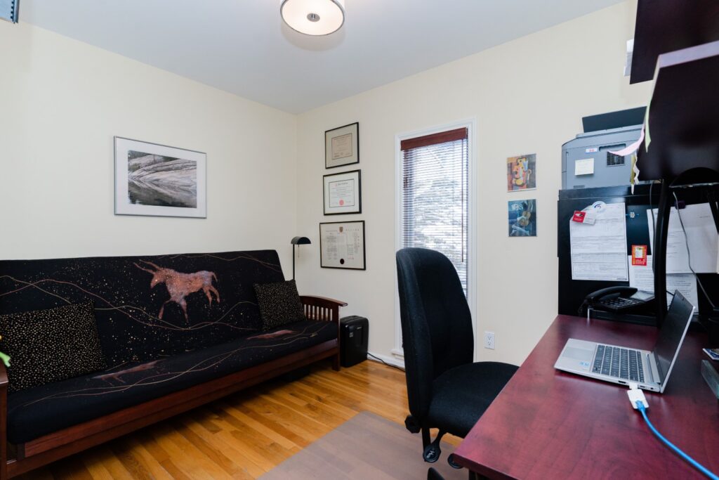 17 Ovida Blvd Markham7 (Large) (2)